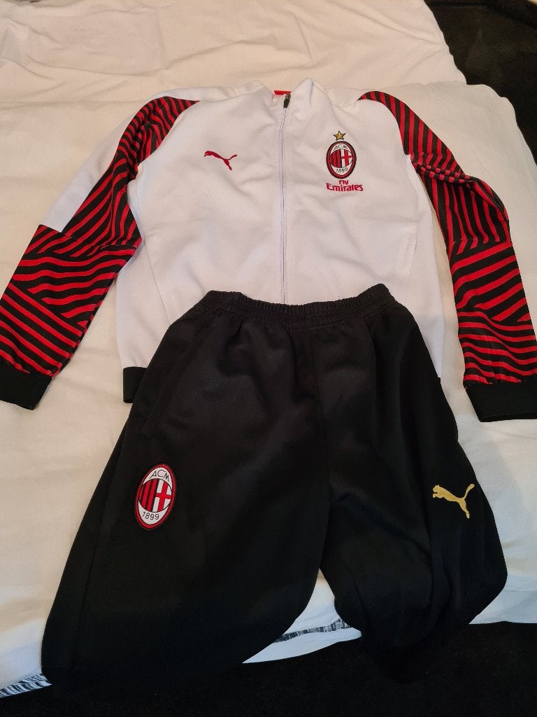 Trainingspak AC Milan, Sport en Fitness, Maat S, Ophalen of Verzenden, Zo goed als nieuw, Trainingspak