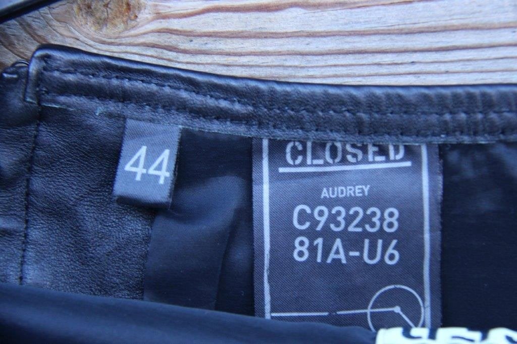 Rok zwart Closed mt 44 Lamsleer Vaste prijs, Kleding | Dames, Maat 42/44 (L), Ophalen of Verzenden, Zo goed als nieuw, Knielengte