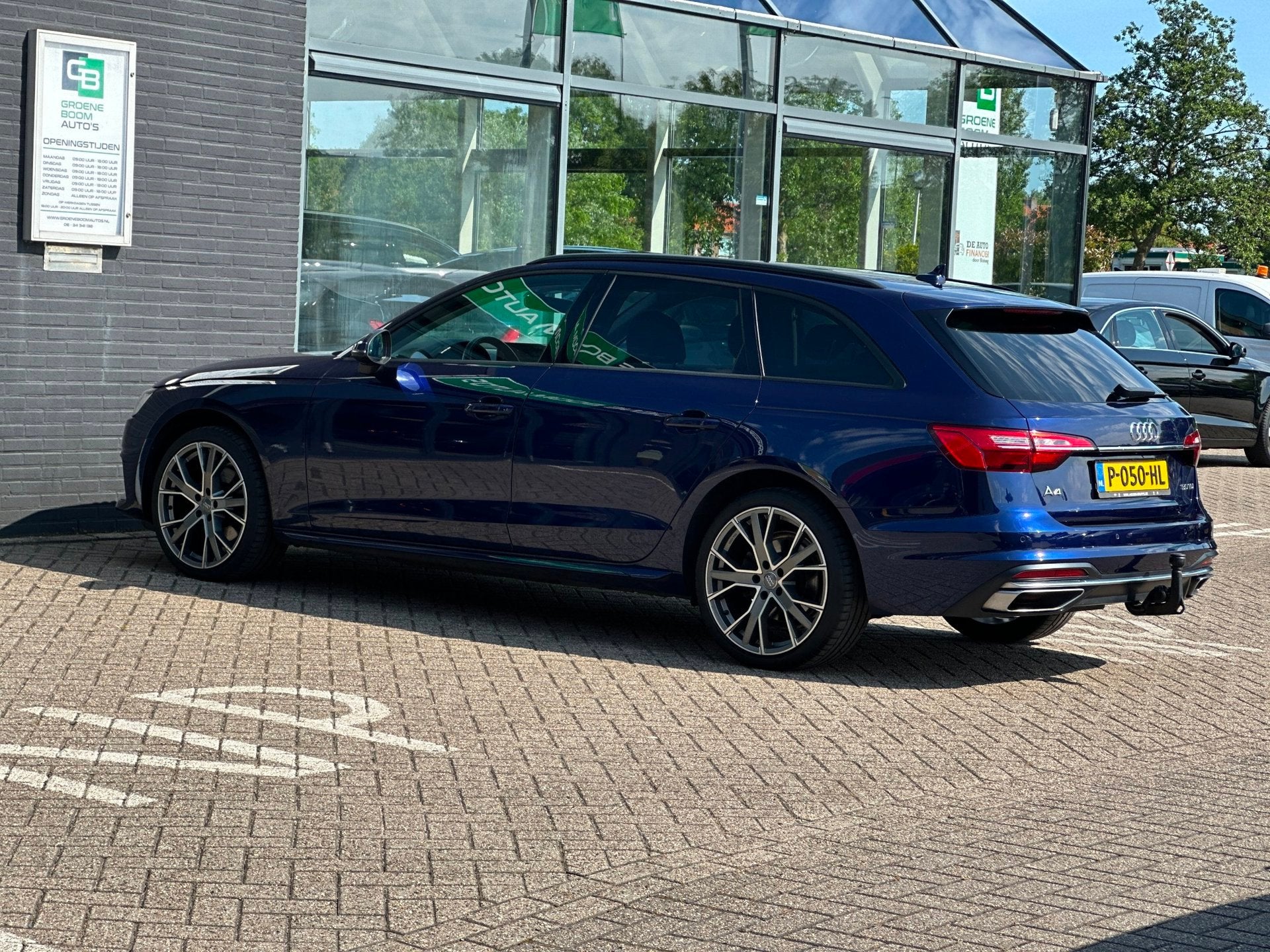Audi A4 AVANT 35 TDI Launch edition Sport/CARPLAY/LEDER/NAVI, Auto's, Audi, 136 pk, Gebruikt, Euro 6, 4 cilinders