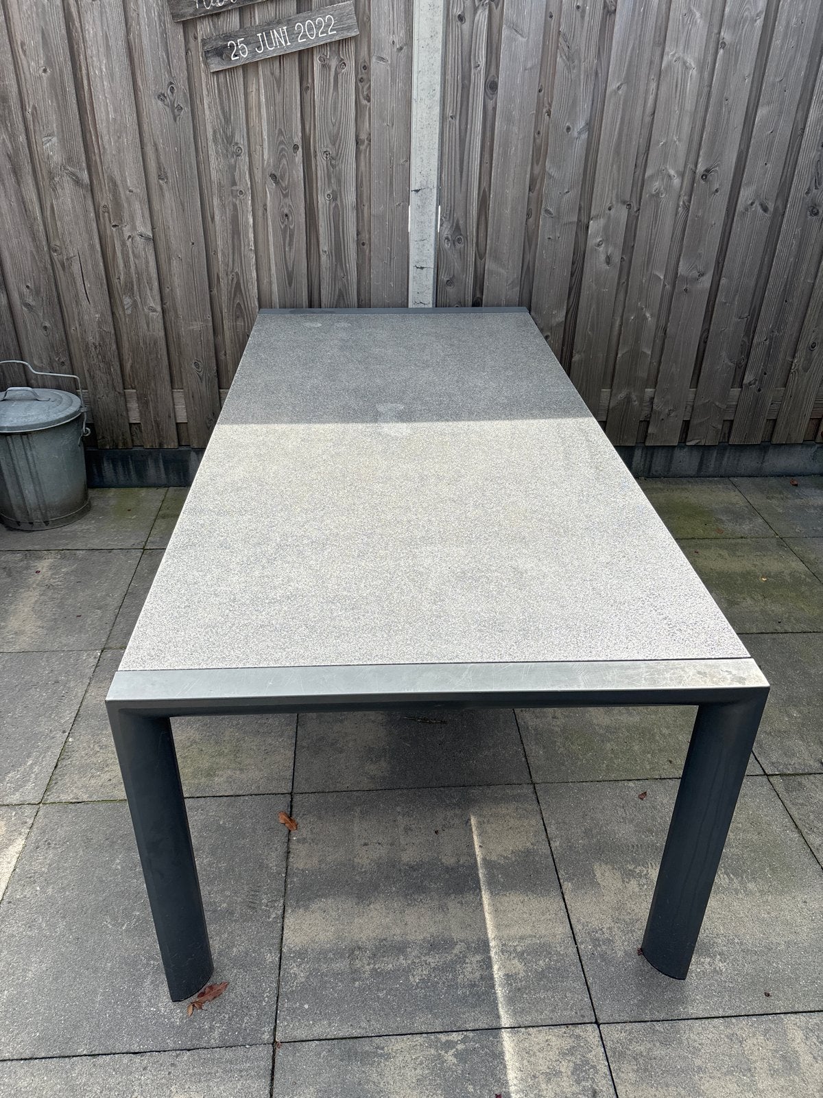 Tuin-/eettafel met glazen tafelblad: 220x100 cm, Ophalen, Gebruikt, Rechthoekig, Metaal