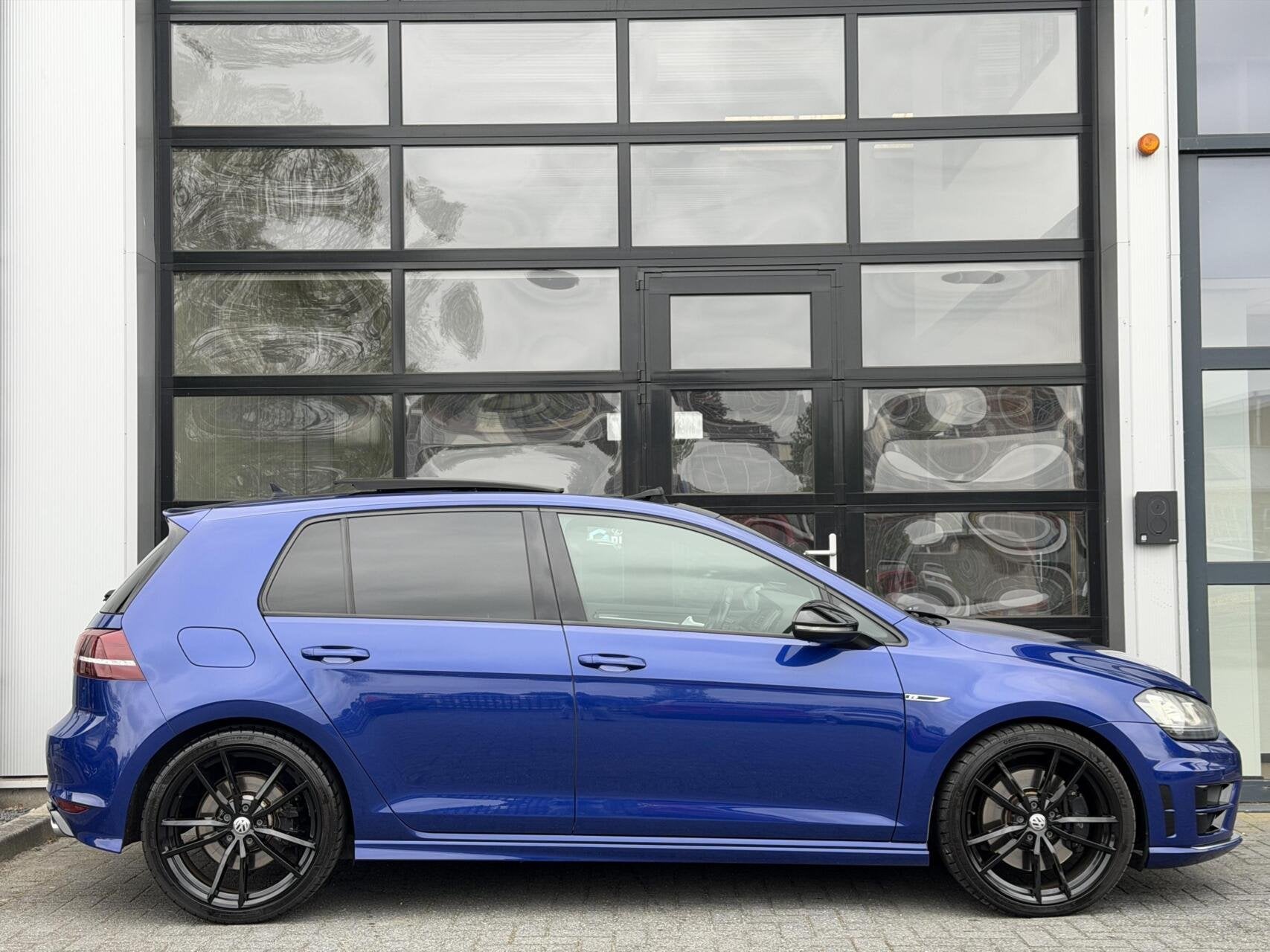 Volkswagen Golf 2.0 TSI R 4Motion JD 400PK+ PANO / ACC / DCC, Automaat, Gebruikt, Euro 6, 4 cilinders