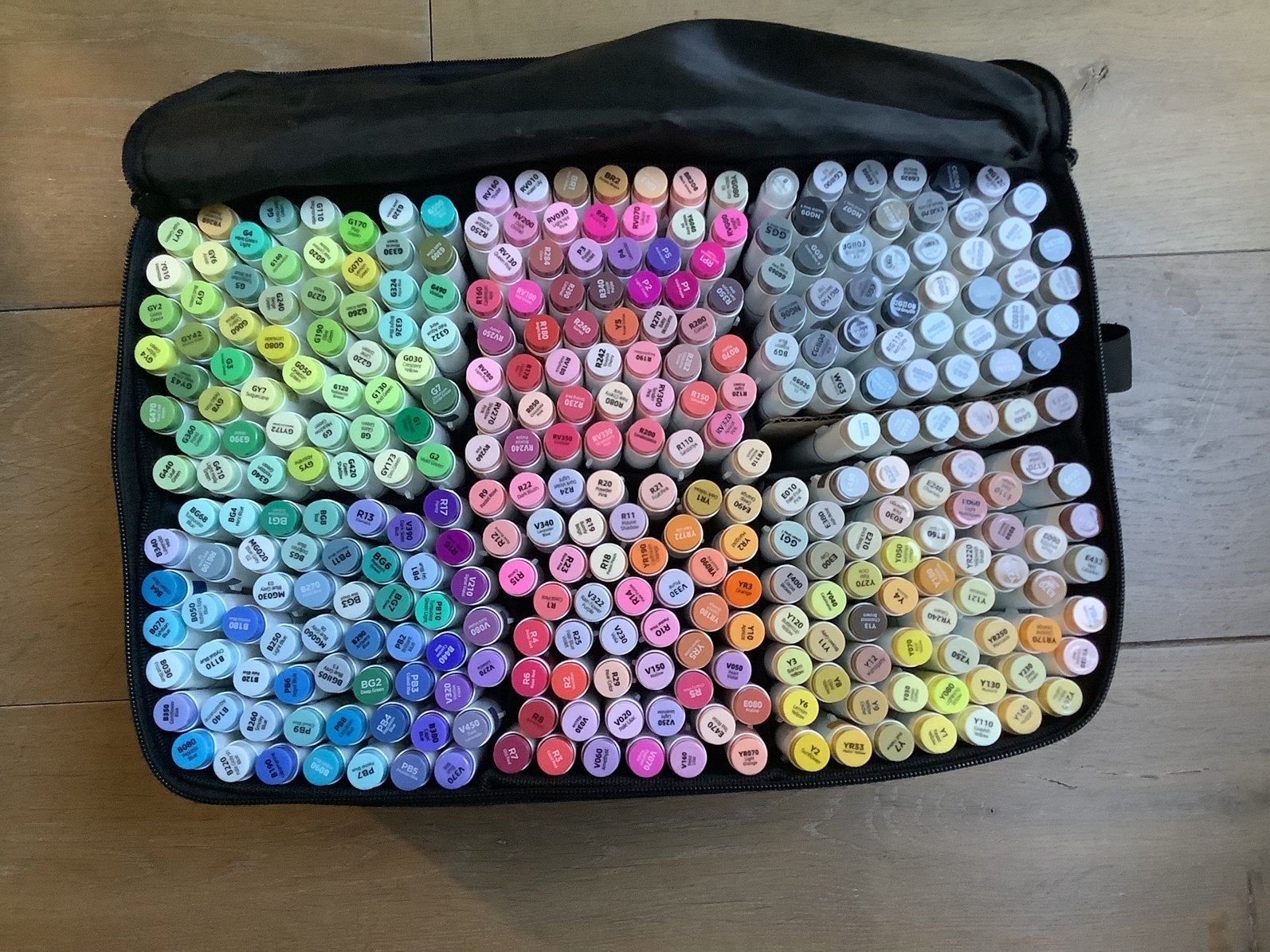 Ohuhu honolulu alcohol markers 320 brush en fine, Ophalen of Verzenden, Gebruikt, Potlood of Stift