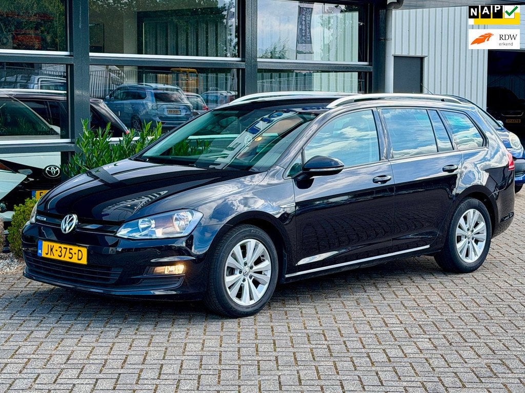 Volkswagen Golf Variant 1.0 TSI Business Edition DSG Camera, Gebruikt, 1210 kg, 116 pk, Zwart