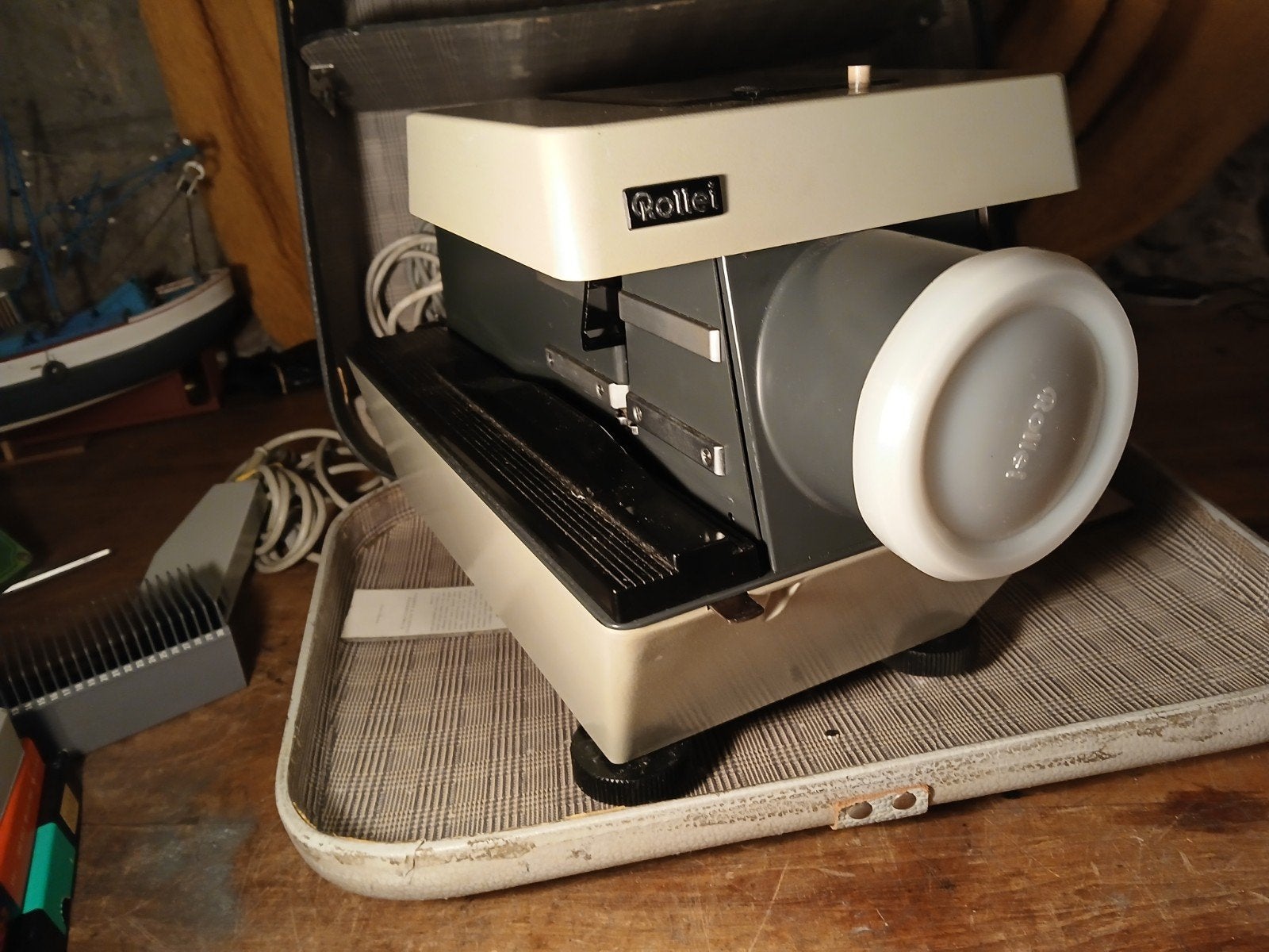 Vintage Rollei projector Heidosmat 1:2.8/110 met koffer, Ophalen