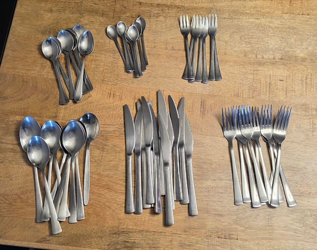 Bestek set (mes/vork/lepel) (taartvorkjes/theelepels), Huis en Inrichting, Keuken | Bestek, Gebruikt, Ophalen of Verzenden, Rvs of Chroom