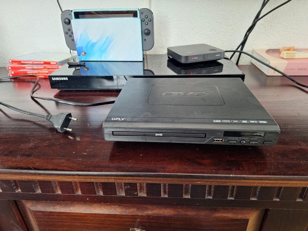 UPPLY dvd speler, Audio, Tv en Foto, Dvd-spelers, Ophalen of Verzenden, Zo goed als nieuw, Overige merken