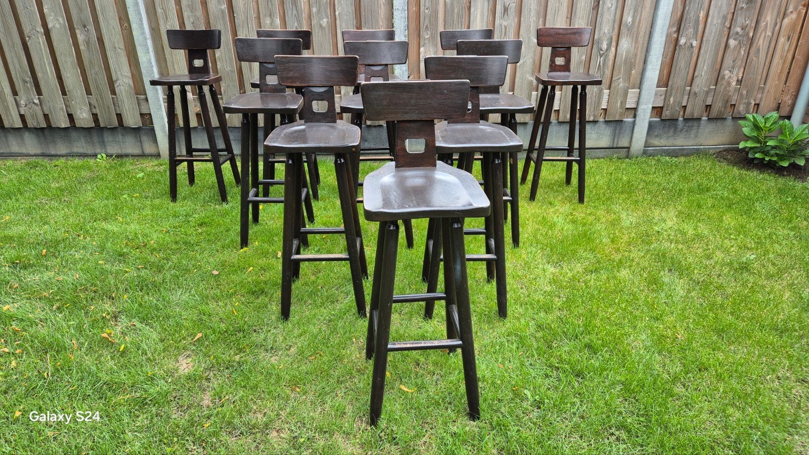 Set van 11 Brutalistische T-Back Barkrukken ‘60, Ophalen, Gebruikt, Bruin, Vijf, Zes of meer stoelen