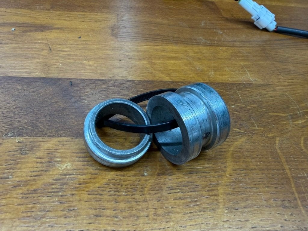 Wielbus set voorwiel Ducati 1199, Motoren, Ophalen of Verzenden, Gebruikt