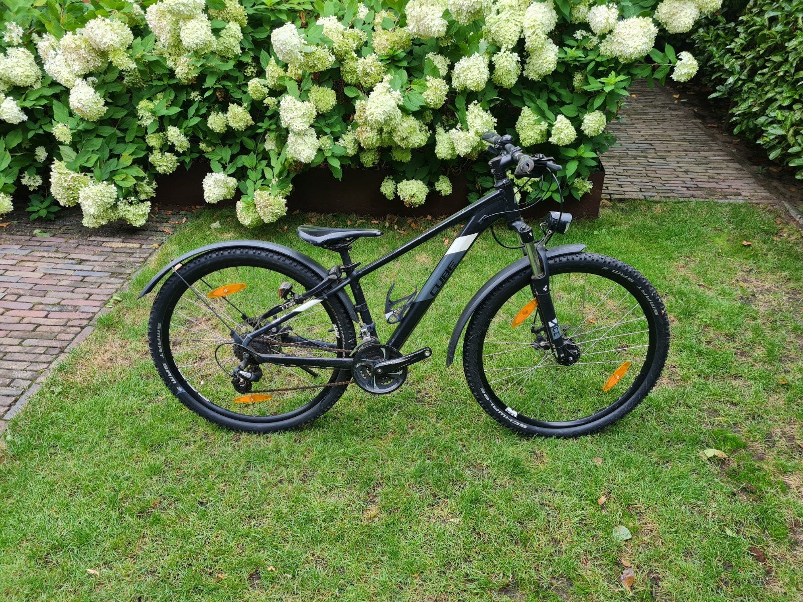 Cube mountainbike met spatborden en verlichting, Fietsen en Brommers, Fietsen | Mountainbikes en ATB, Minder dan 45 cm, Ophalen of Verzenden