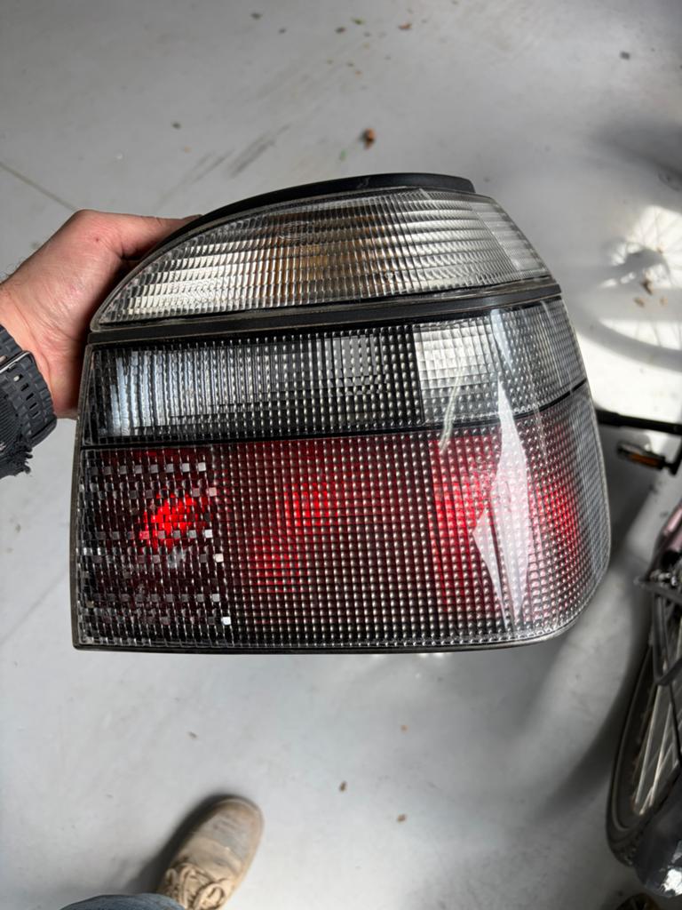 Rechter Hella Magic color Golf 3, Auto-onderdelen, Verlichting, Ophalen of Verzenden, Gebruikt, Volkswagen