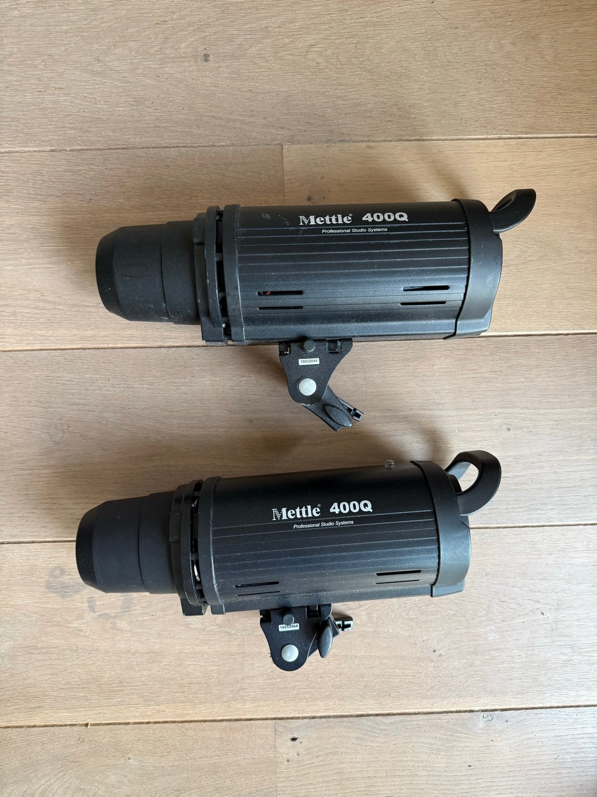 Mettle 400Q Studioflitsers (set van 2), Ophalen, Gebruikt, Overige merken, Studioflitser