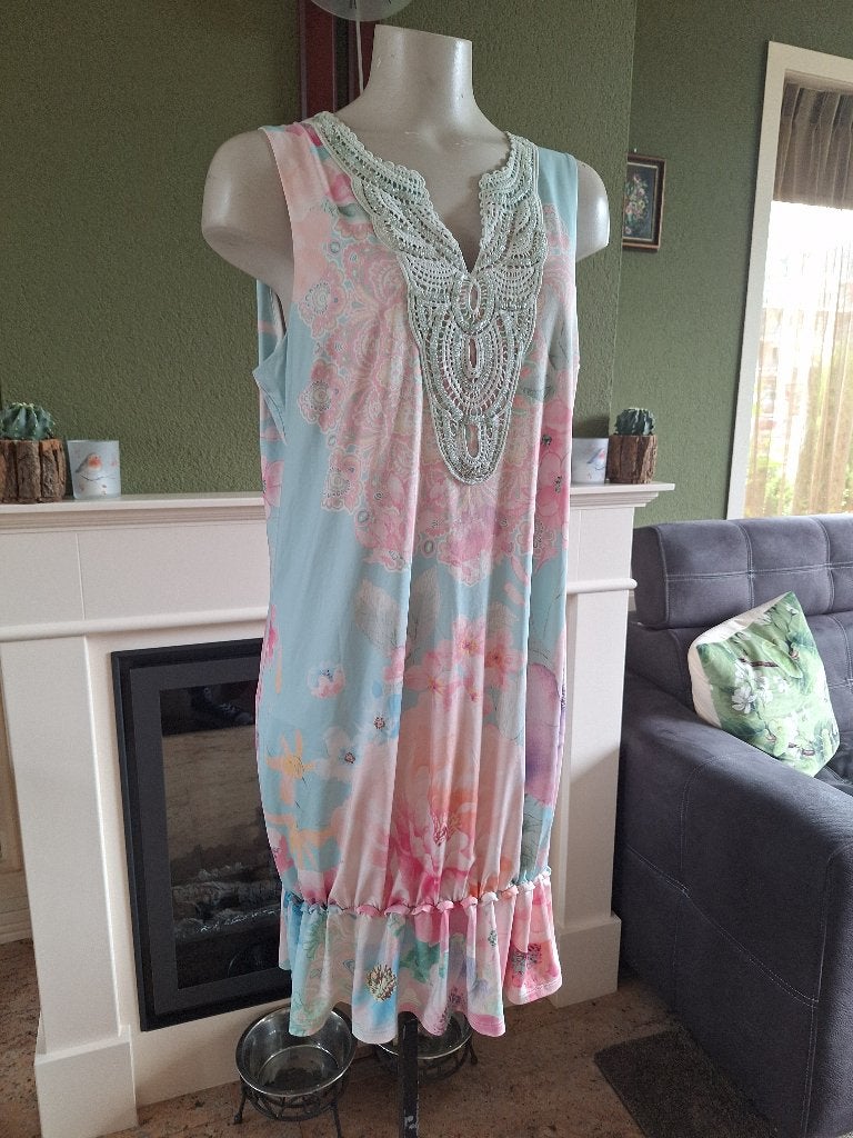 K-design aqua roze lila jurkje mt XXL, K-design, Maat 46/48 (XL) of groter, Zo goed als nieuw, Knielengte