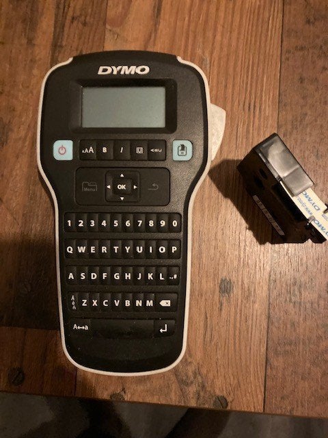 DYMO LabelManager 160 labelmaker met tapecassette, Ophalen of Verzenden, Qwerty