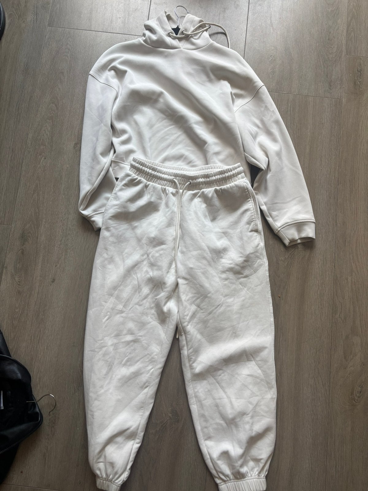 Oysho joggingpak vrouwen nieuwe staat, Ophalen of Verzenden, Zo goed als nieuw, Beige, Lang