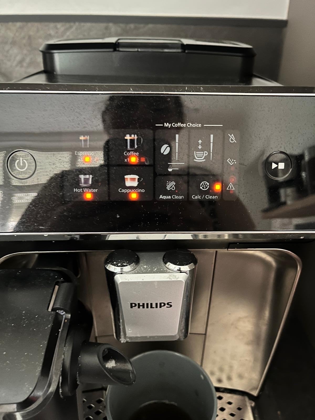 Philips Volautomatische Espressomachine 2300 Serie EP2336/40, Witgoed en Apparatuur, Ophalen, Gebruikt, Espresso apparaat, Koffiebonen