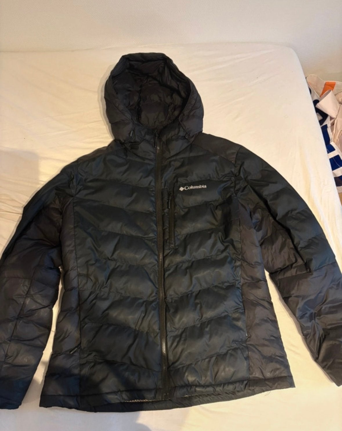 Columbia omniheat donsjas heren - Zwart - Maat L, Kleding | Heren, Jassen | Winter, Zo goed als nieuw, Maat 52/54 (L), Zwart, Ophalen of Verzenden