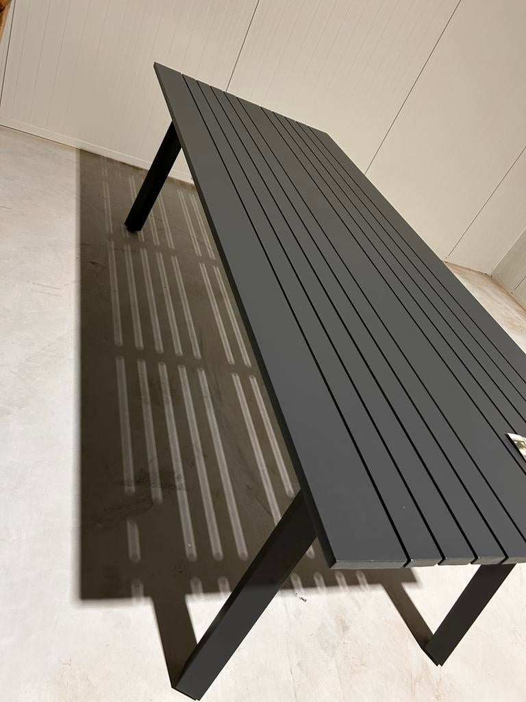 Nieuwe GARDEN FURNITURE tuintafel aluminium Nieuw uit doos, Tuin en Terras, Tuintafels, ., Ophalen of Verzenden, ., Rechthoekig