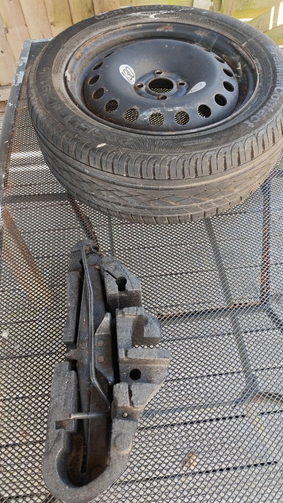 Reservewiel met krik en wielsleutel, Auto-onderdelen, Banden en Velgen, Ophalen, Gebruikt, 16 inch, Banden en Velgen