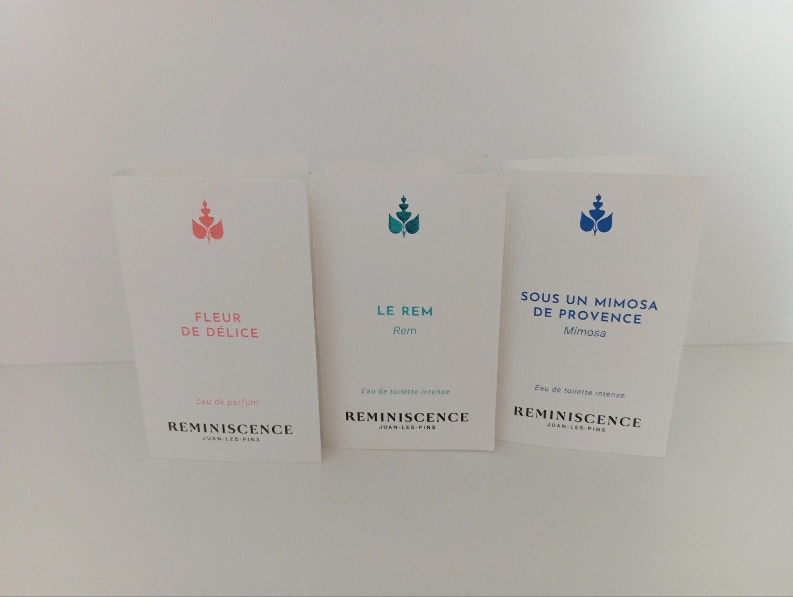 Nieuw 3x La Reminiscence Parfum samples, Ophalen of Verzenden, Nieuw