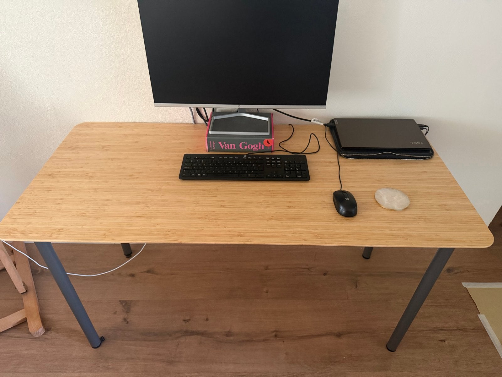 Modern bamboe bureau met metalen poten, Huis en Inrichting, Bureaus, Ophalen, Demontabel, Gebruikt, Bruin
