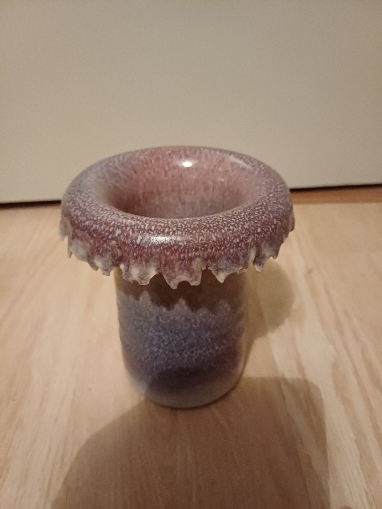 Vintage Mobach keramiek Vaas, Gebruikt, Handgemaakt, Ophalen of Verzenden, 13 cm