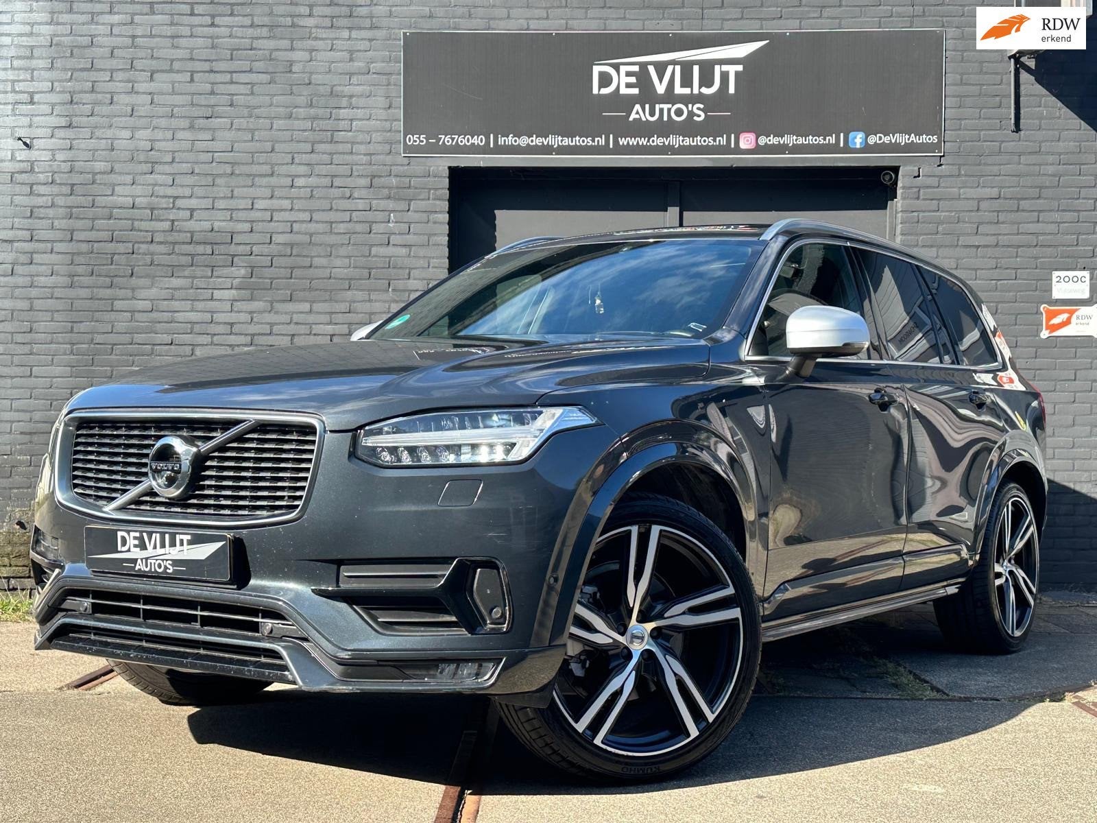 Volvo XC90 2.0 T6 AWD R-Design 310PK 7P | Pano | Carplay | C, Auto's, Gebruikt, 4 cilinders, 1969 cc, 7 stoelen