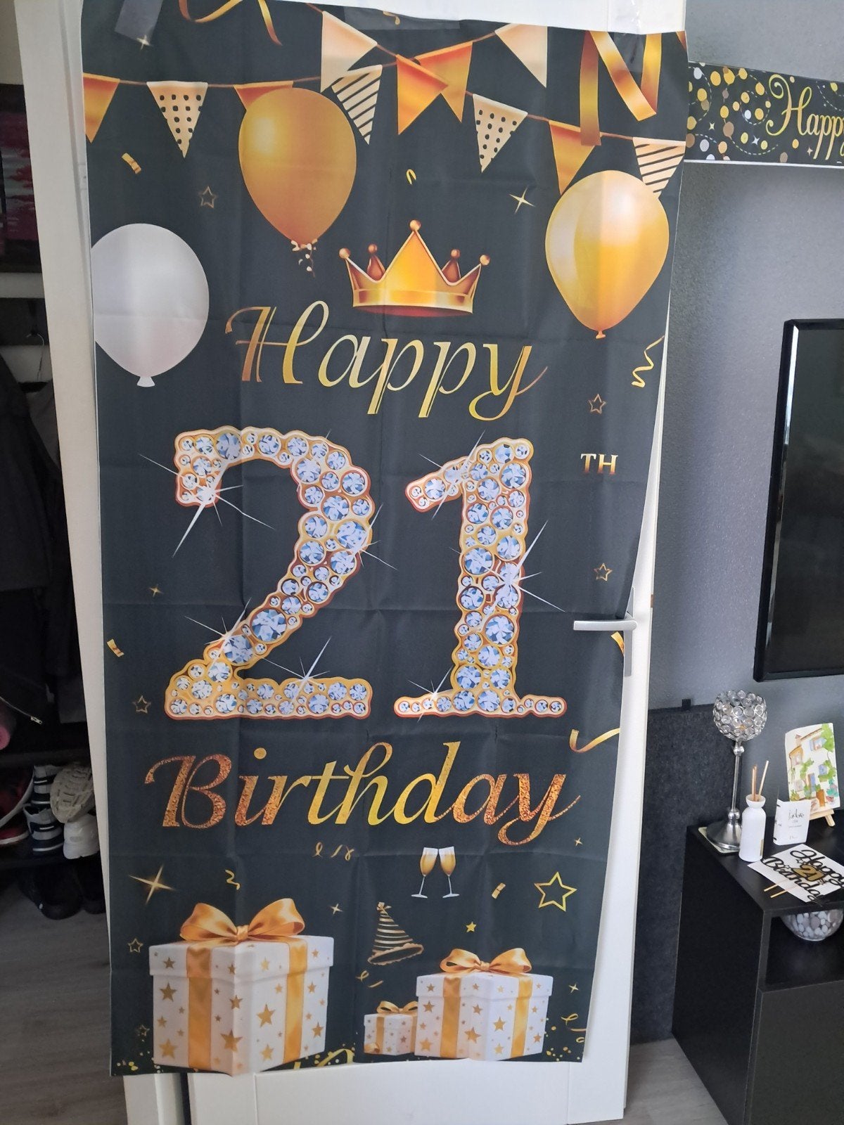 Versiering 21ste  verjaardag, Ophalen, Versiering, Verjaardag