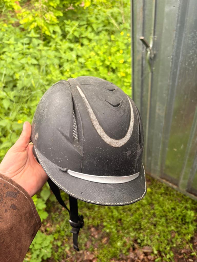 harry horse cap, Dieren en Toebehoren, Ophalen of Verzenden, Zo goed als nieuw
