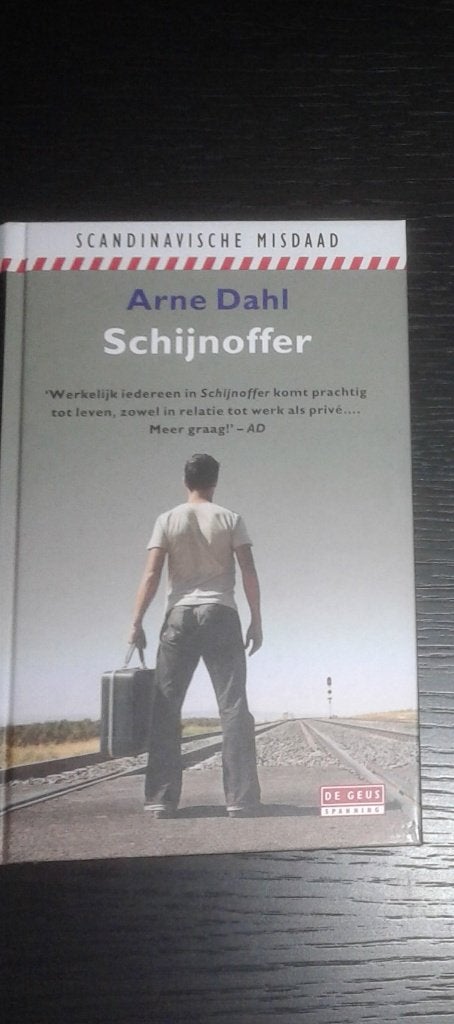 Schijnoffer - Arne Dahl (hardcover), Boeken, Ophalen of Verzenden, Nieuw, Arne Dahl, Scandinavië