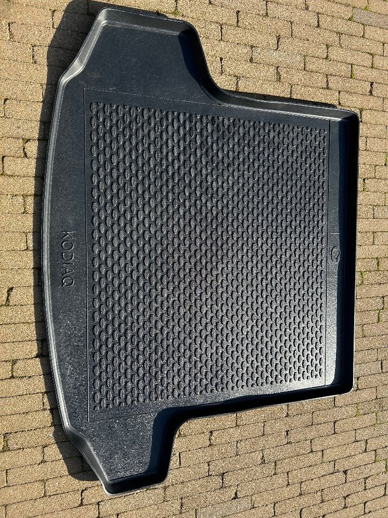 Skoda kofferbakmat, Ophalen, Zo goed als nieuw