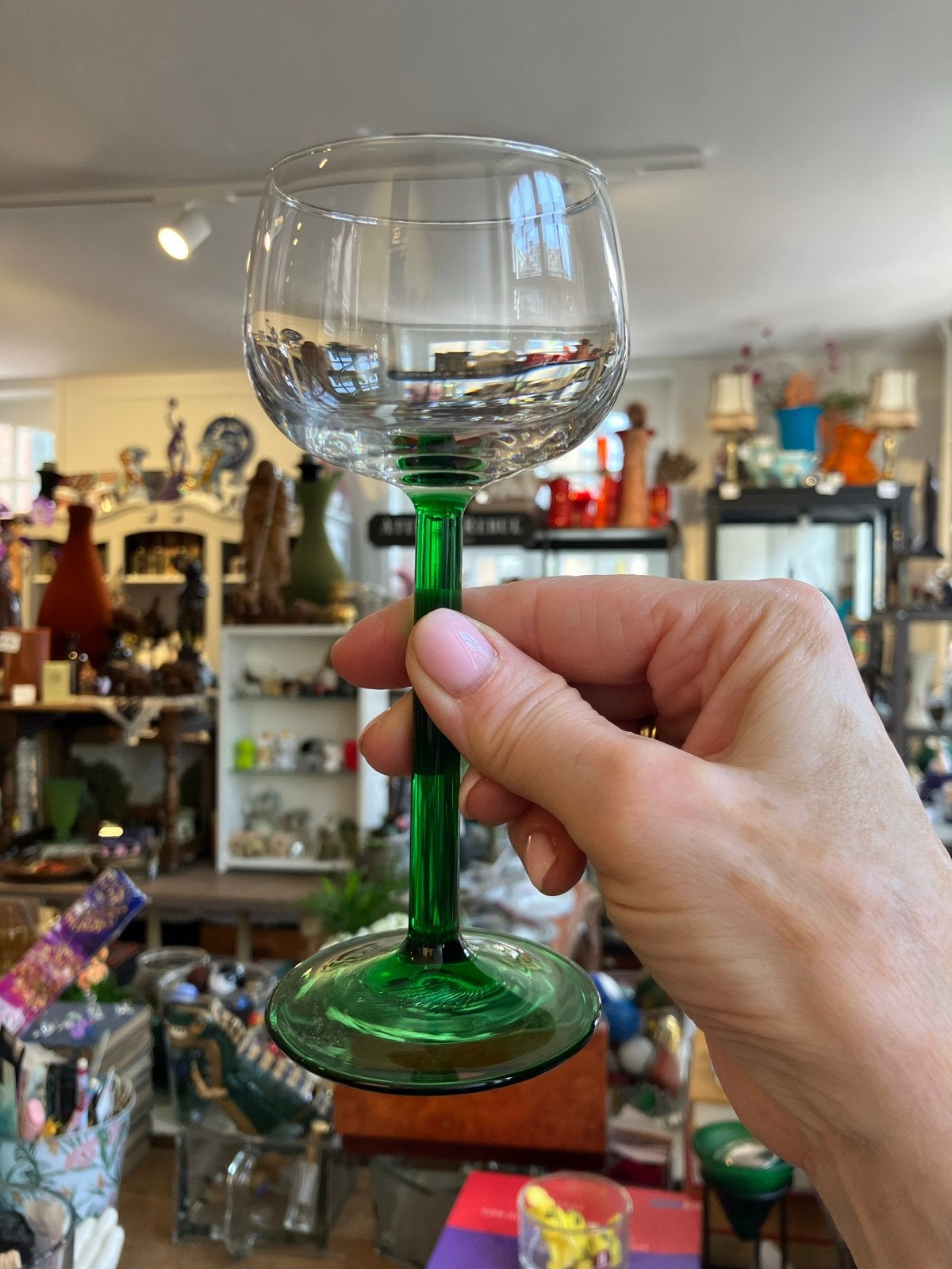 Set van 6 vintage borrelglaasjes met groene voet, Antiek en Kunst, Antiek | Glas en Kristal, Ophalen of Verzenden