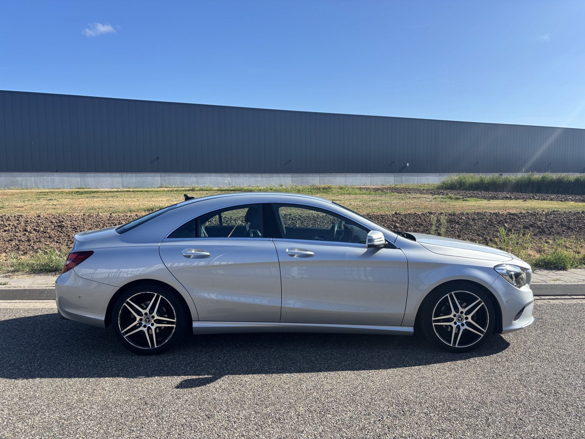 Mercedes-Benz CLA-Klasse 180 Prestige Automaat 12 Maanden Bo, Auto's, Gebruikt, 4 cilinders, 715 kg, 122 pk