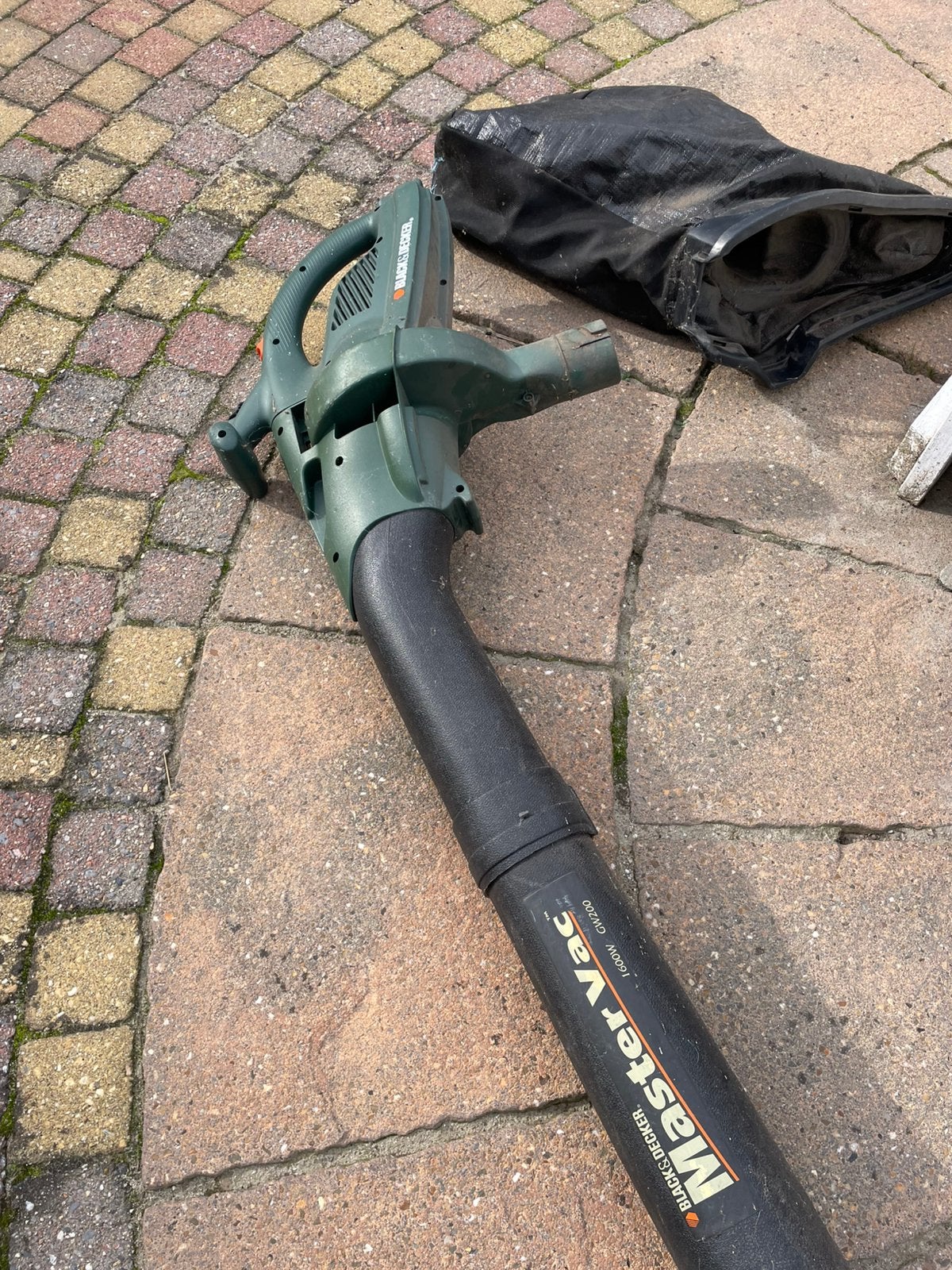 Te koop bladzuiger, Ophalen, Zo goed als nieuw, Elektrisch, Met zuigfunctie