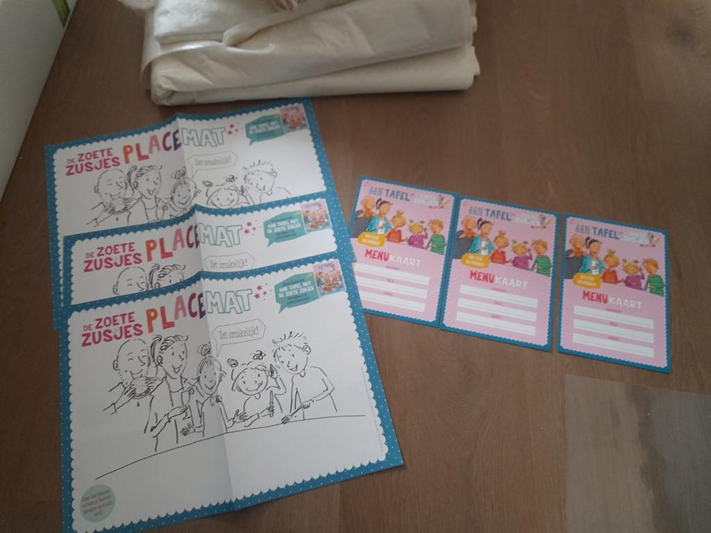 Nieuwe De zoete zusjes placemat kleuren menu kaart maken 3x, Kinderen en Baby's, Ophalen of Verzenden, Nieuw