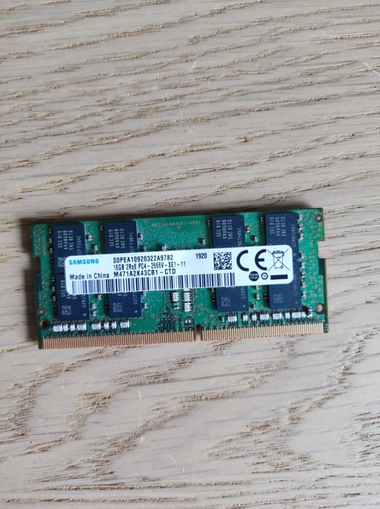 Samsung 16gb RAM 2rx4 PC4-2666v-SE1-11, Computers en Software, Harde schijven, Ophalen of Verzenden, Zo goed als nieuw, Desktop