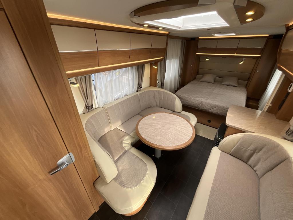 Dethleffs Beduin 540 DMH QUEENSBED-AIRCO, Caravans en Kamperen, Caravans, Schokbreker, Standaardzit, Bedrijf, Dethleffs