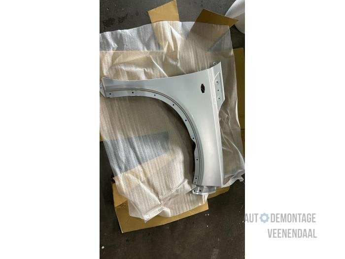 Scherm rechts-voor van een Suzuki Vitara (ZCC), -, -, Nieuw, Ophalen of Verzenden
