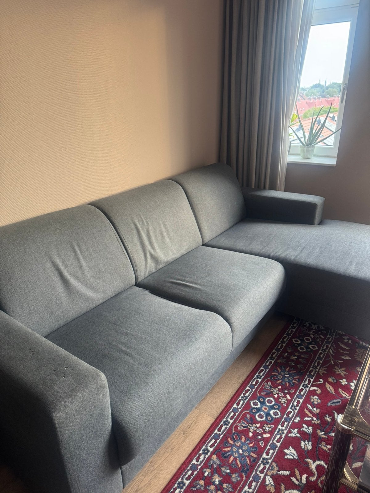 Gratis grijze hoekbank – nog prima zitcomfort, Huis en Inrichting, Ophalen, Gebruikt