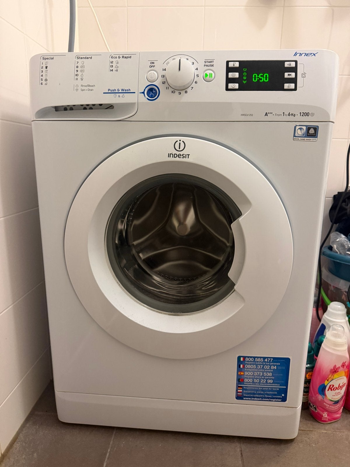 Indesit Innex Wasmachine 6kg - 1200 toeren, Witgoed en Apparatuur, Wasmachines, Ophalen, Gebruikt, Voorlader, 85 tot 90 cm