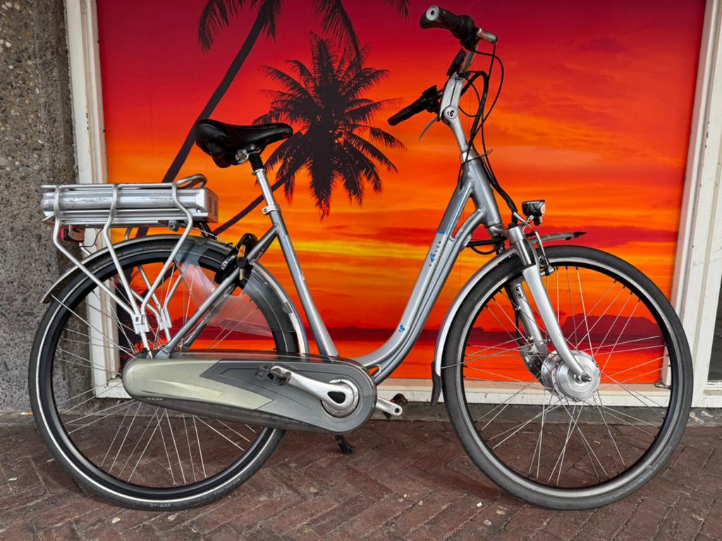Sparta C4 E-Motion elektrische damesfiets (nieuwe accu), Fietsen en Brommers, 2 zitjes, Sparta, Versnellingen, Ophalen of Verzenden