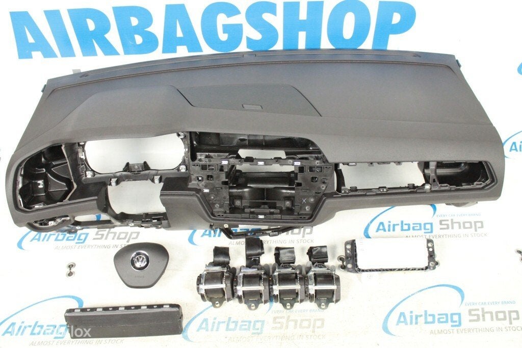 Airbag set - Dashboar zwart Volkswagen Touran (2015-heden), Gebruikt, Ophalen of Verzenden