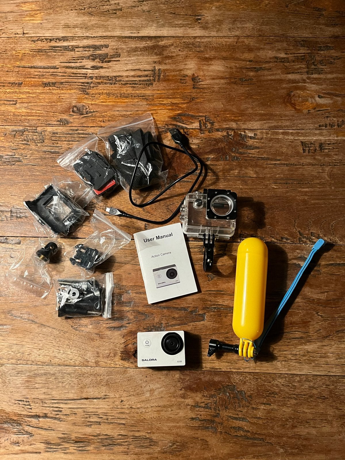 Salora 5335 Action Camera met accessoires, Ophalen of Verzenden, Gebruikt, Overige merken