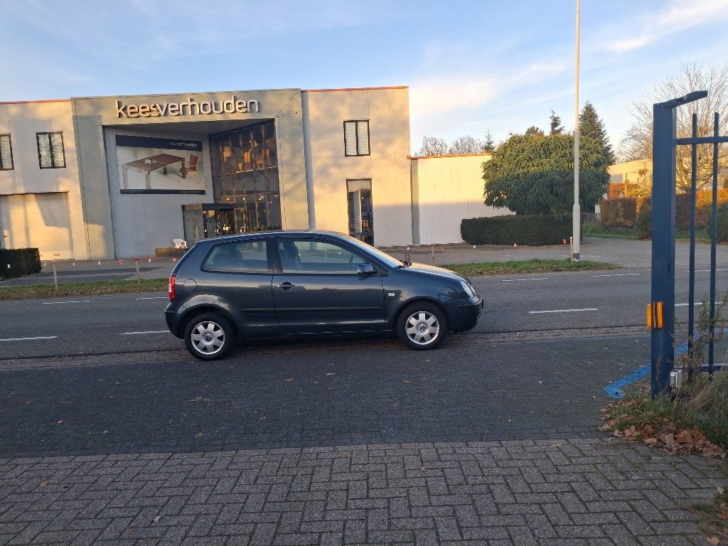Volkswagen Polo 1.4 55KW 2003 Blauw, Voorwielaandrijving, Blauw, Origineel Nederlands, Handgeschakeld