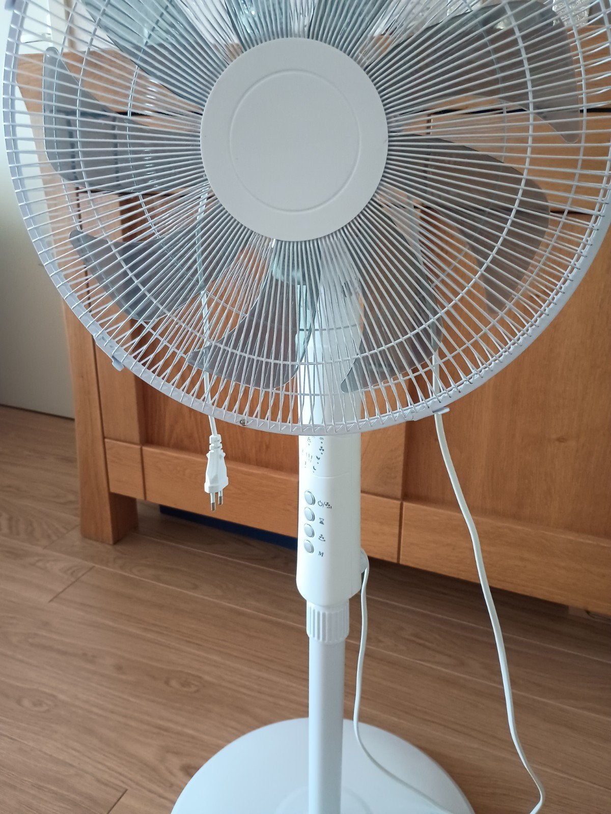 Staande ventilator met timer, Witgoed en Apparatuur, Ventilatoren, Ophalen, Zo goed als nieuw, Statiefventilator