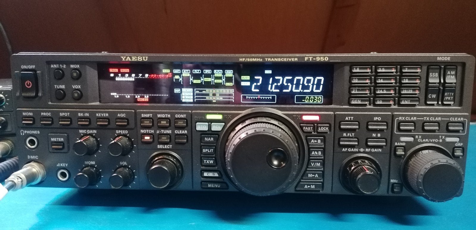 Yaesu FT 950 hf banden / 50 Mhz, Telecommunicatie, Zenders en Ontvangers, Ophalen, Zo goed als nieuw