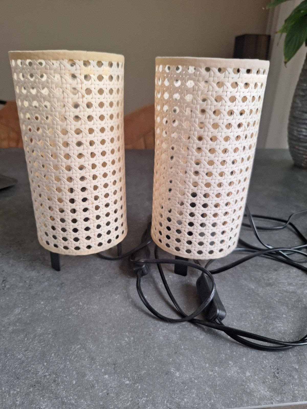 Set van 2 rotan schemerlampjes - 27 cm hoog, 12 cm diameter, 27 cm, E14 (klein), Zo goed als nieuw, IKEA