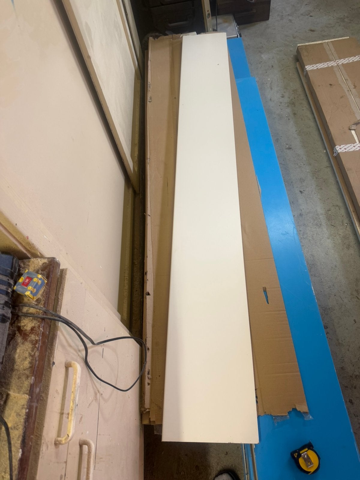 Vensterbank 30x237cm, Ophalen of Verzenden, Zo goed als nieuw, Grijs, Minder dan 100 cm