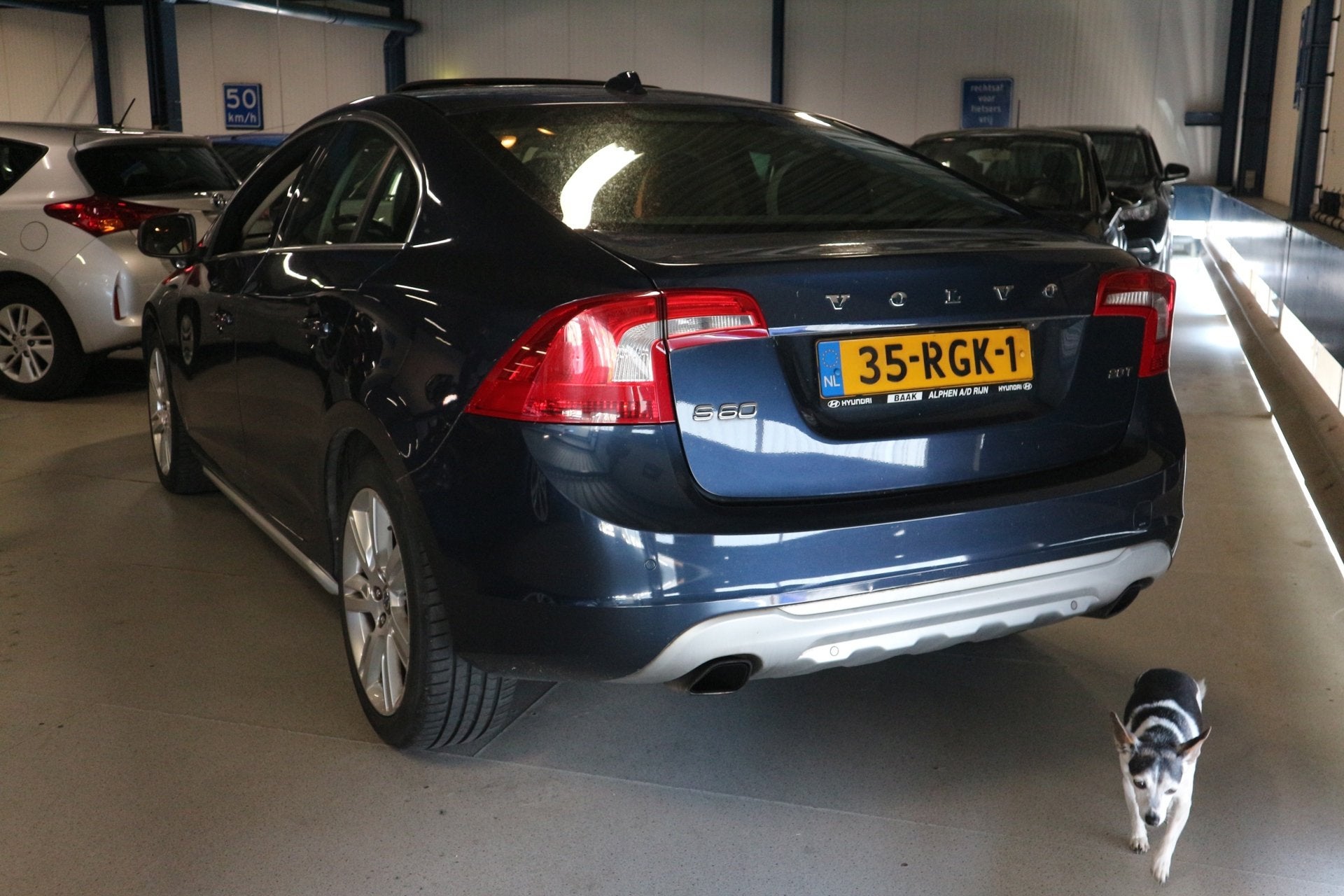 Volvo S60 2.0T Summum / Automaat / Schuifdak / Leer / Memory, Auto's, Euro 5, 4 cilinders, Blauw, S60
