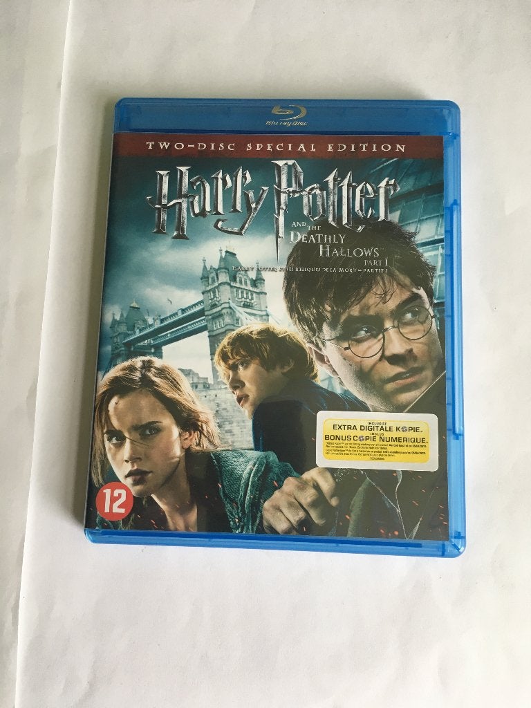 harry potter and the deathly hallows part 1 (2 disc's), Ophalen of Verzenden, Zo goed als nieuw, Science Fiction en Fantasy