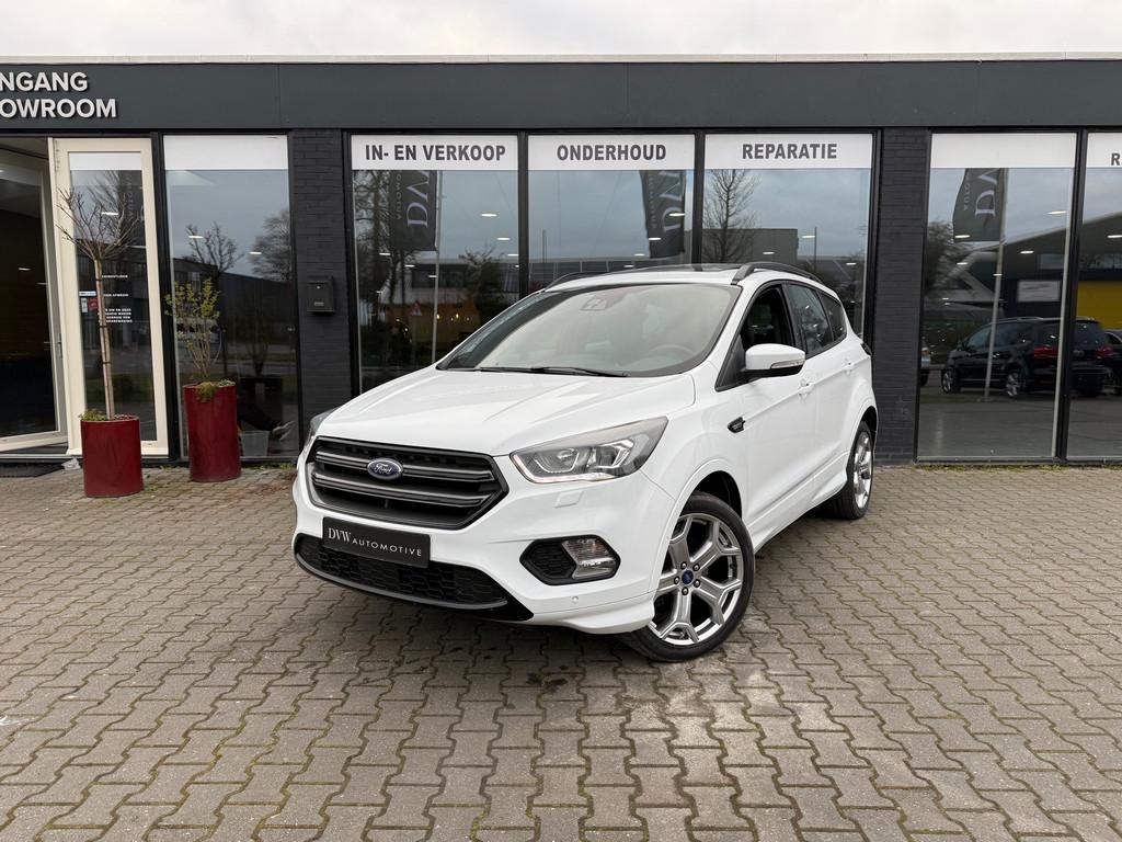 Ford Kuga 1.5 EcoBoost ST Line panorama dak, Bluetooth, Zwart, 4 cilinders, 150 pk